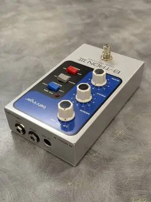 Behringer - B-TRON III 2